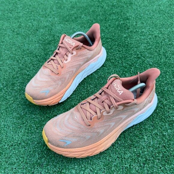 HOKA ONE ONE ARAHI 6 - Women’s Running Shoes - SIZE 6.5B - Picture 2 of 10